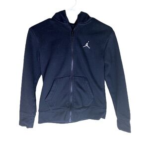 Jordan Black Signature Hoodie Boy’s Size Medium.